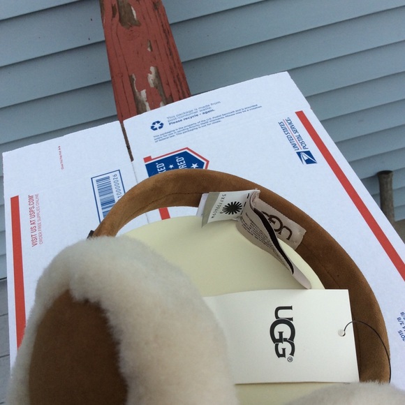 Ugg classic earmuffs - Picture 4 of 7